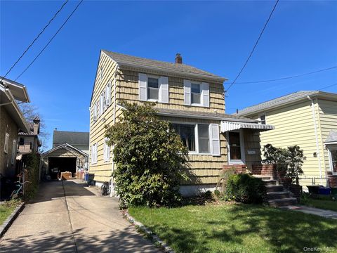 4224 249th Street, Little Neck, NY 11363 - MLS#: 980764