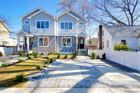 Homes For Sale - 56 Kirkwood Road<br/> Port Washington, NY 11050