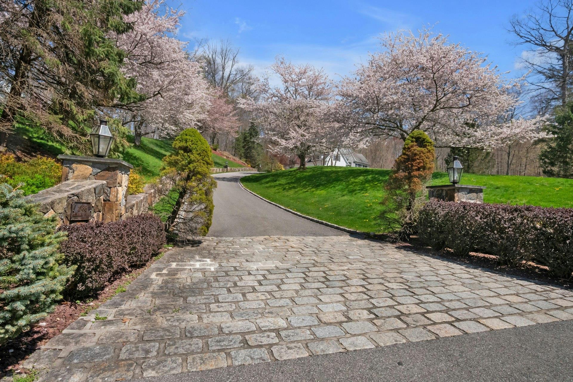 1988 Beekman Court, Yorktown Heights, New York image 48