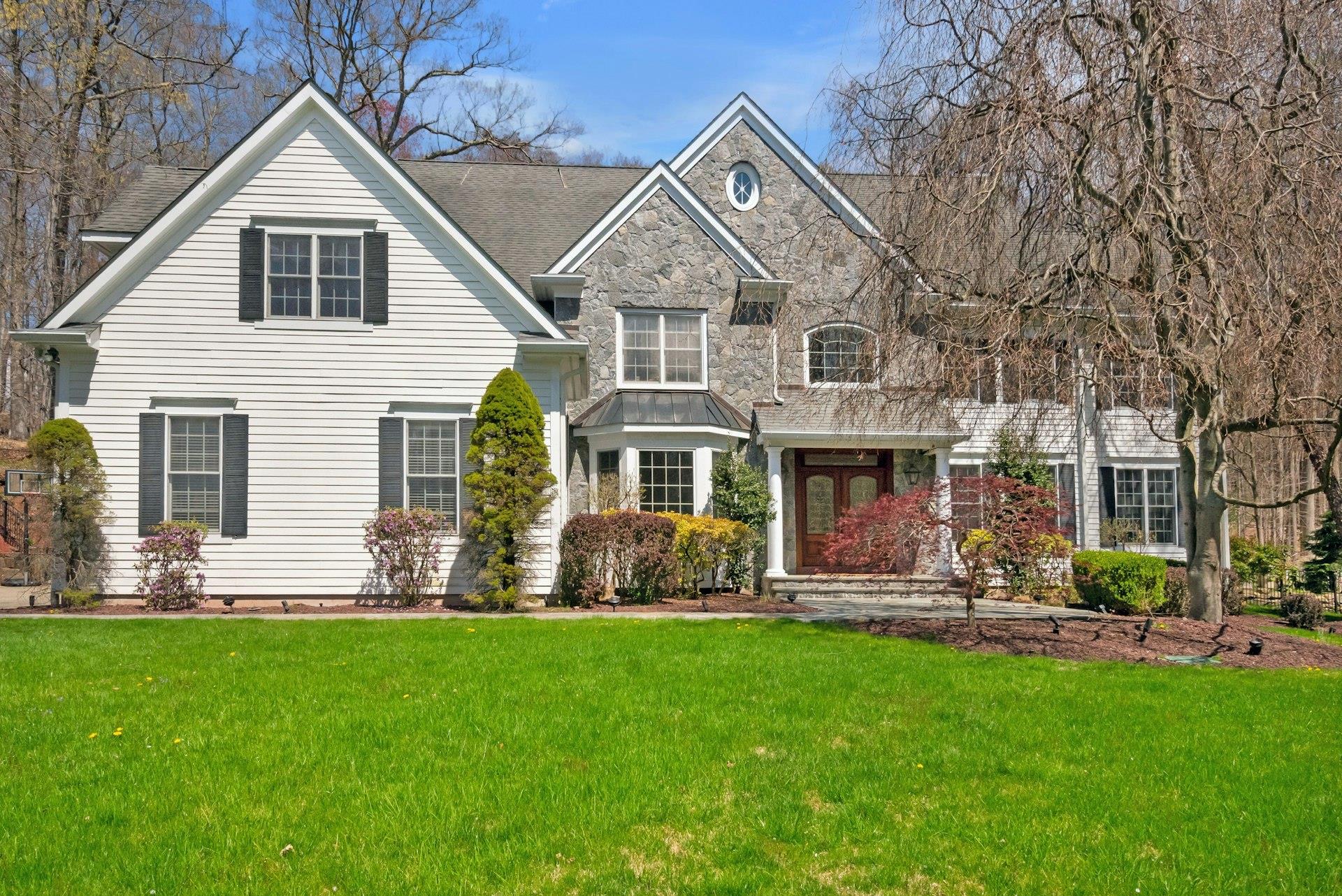 1988 Beekman Court, Yorktown Heights, New York image 2