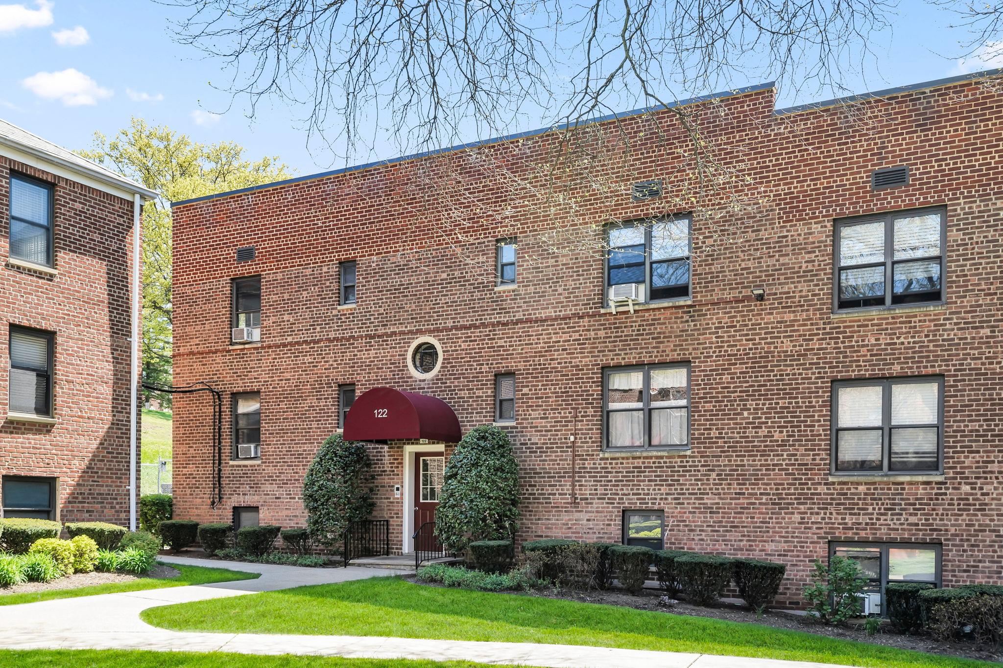 122 Richbell Road #C2, Mamaroneck, New York image 3