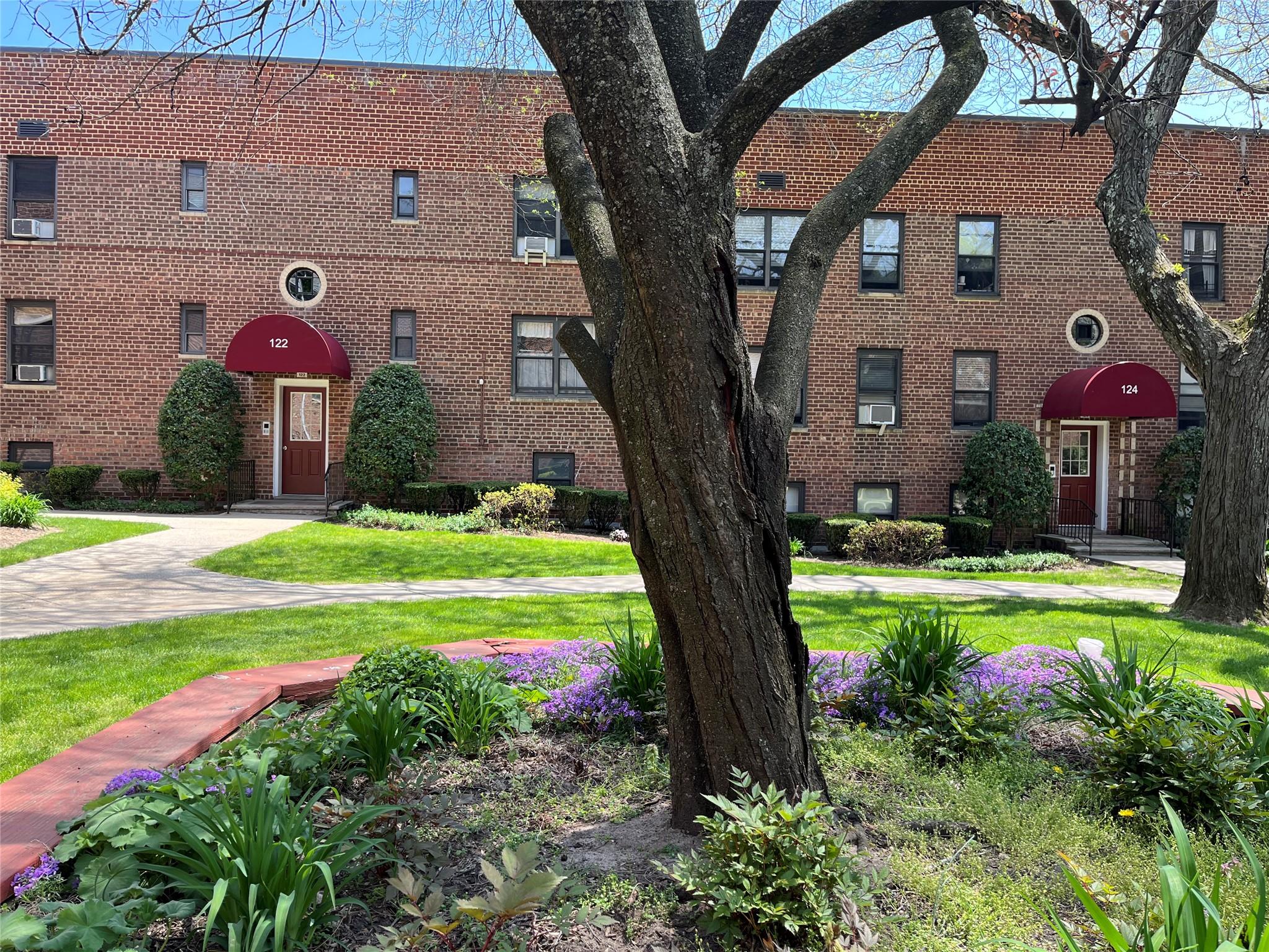 122 Richbell Road #C2, Mamaroneck, New York image 2