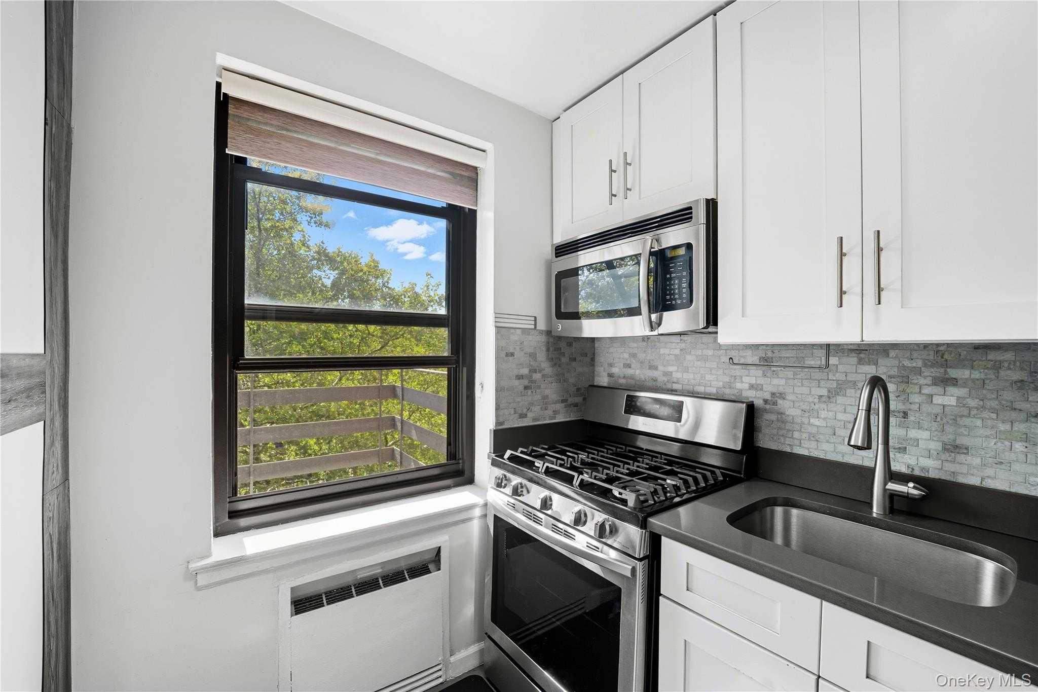 73-62 Bell Boulevard 5L