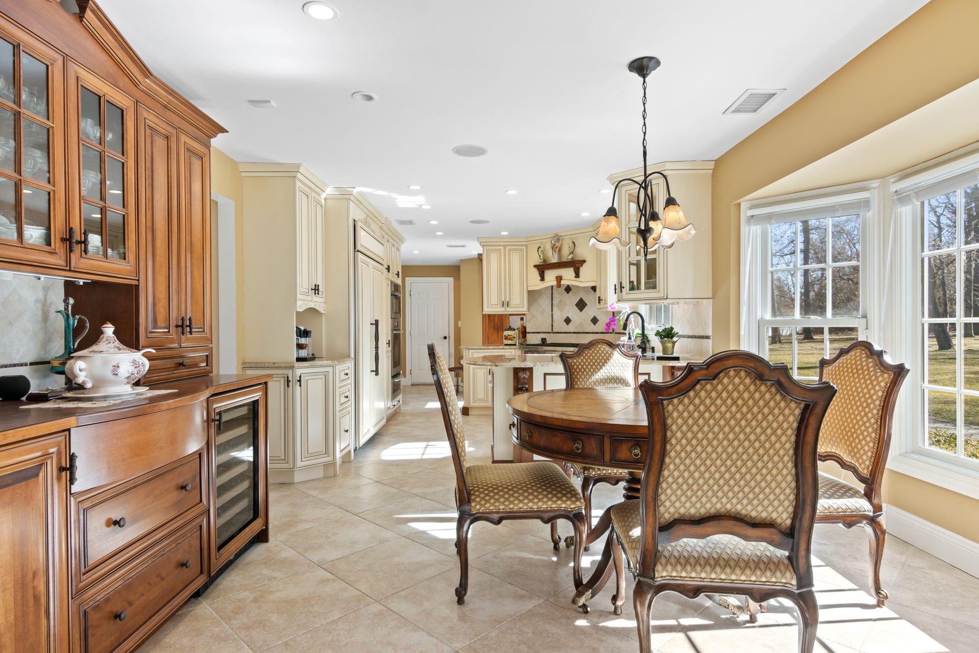 10 Fairway Drive, Port Jefferson, New York image 4