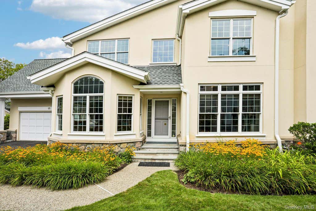 Photo of 15 Doral Greens Drive E, Rye Brook, NY 10573 (MLS # 1028282)