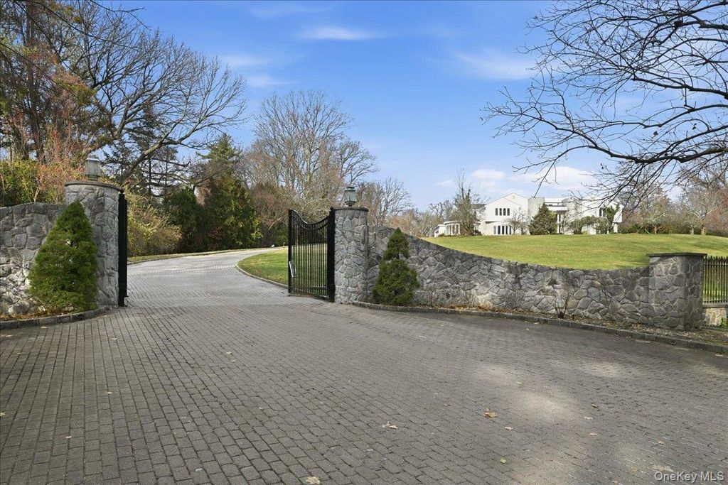 Photo of 1 Private Lane, Old Brookville, NY 11545 (MLS # 943175)