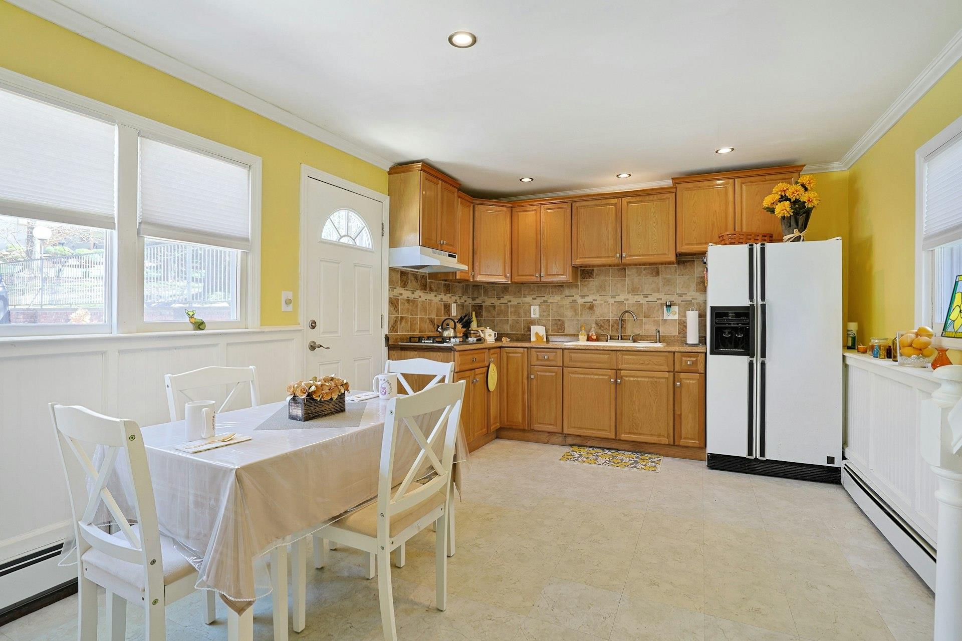 2 Aura Drive, Valley Cottage, New York image 31