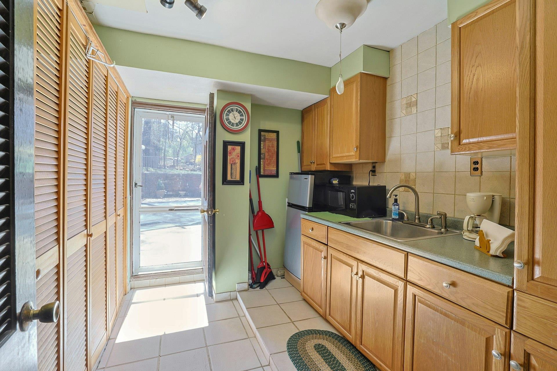 2 Aura Drive, Valley Cottage, New York image 21