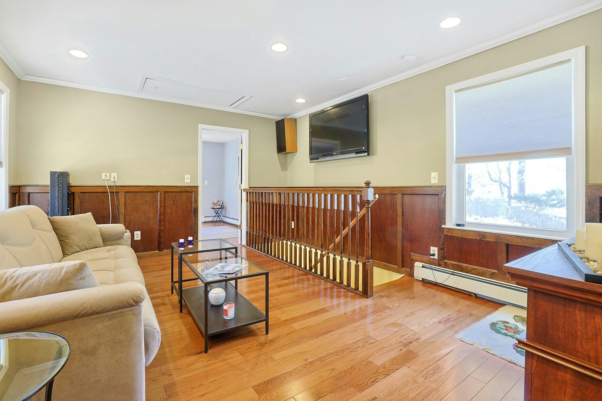 2 Aura Drive, Valley Cottage, New York image 34