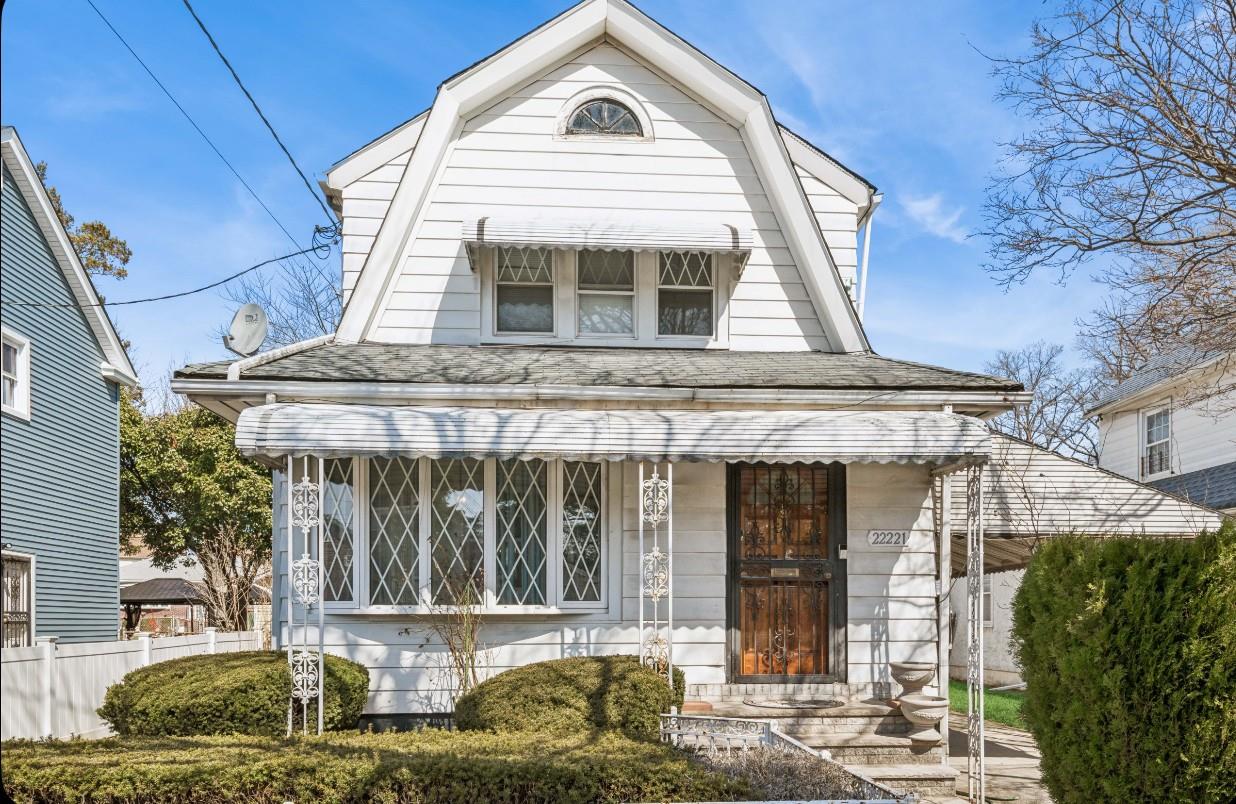 22221 100th Drive, Queens Village, New York image 1