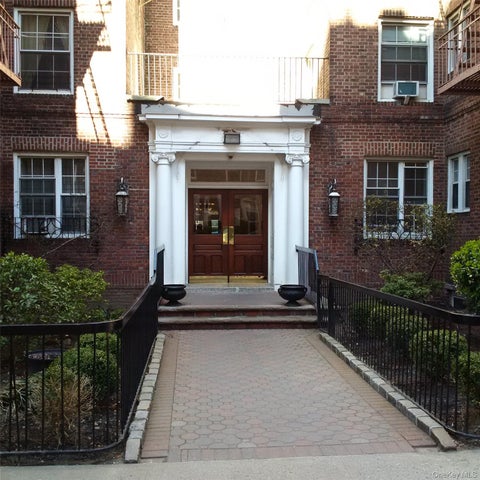 Photo of 110-07 73rd Road #2K, Forest Hills, NY 11375 (MLS # 1024555)