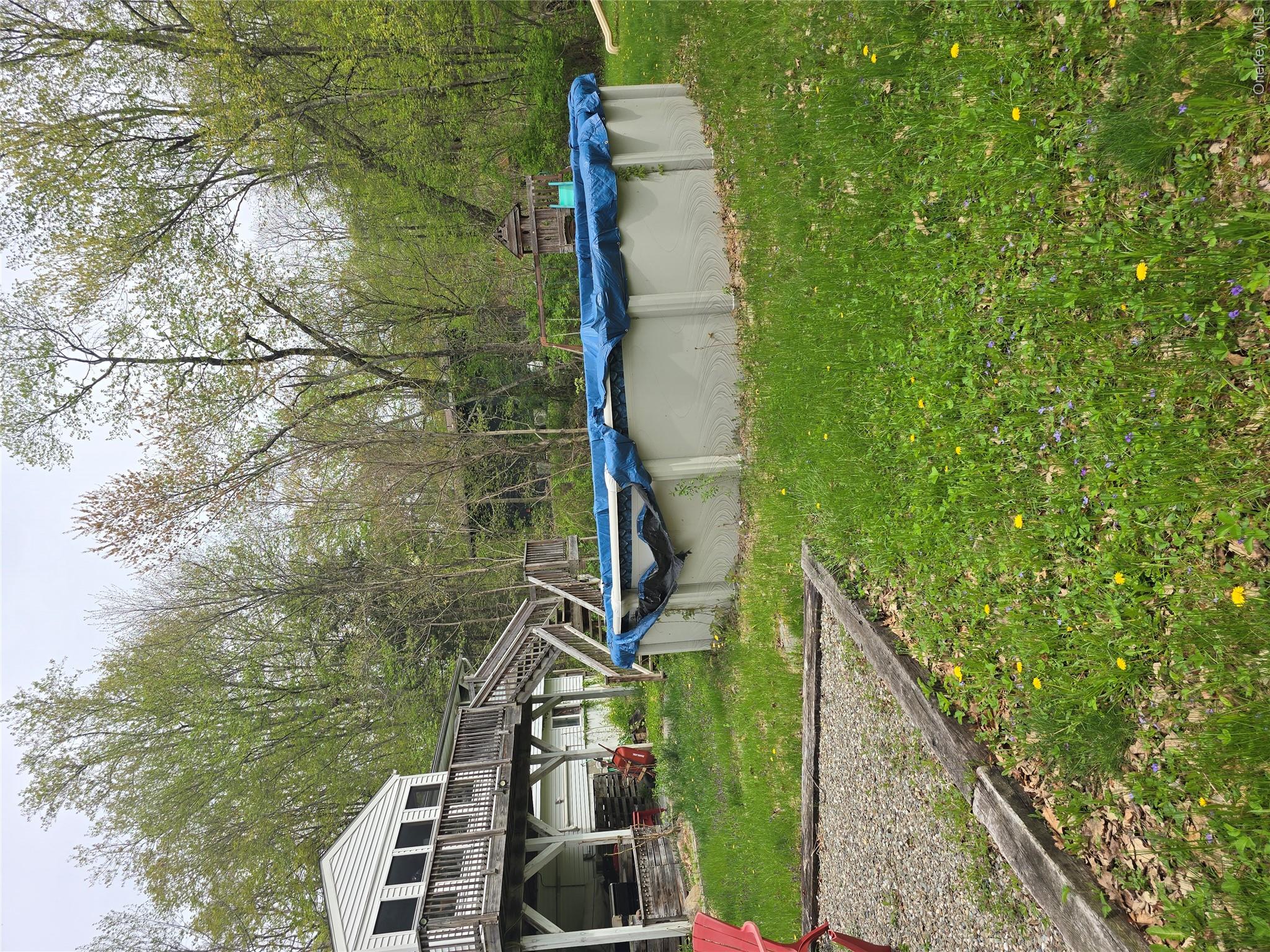 128 Crum Elbow Road