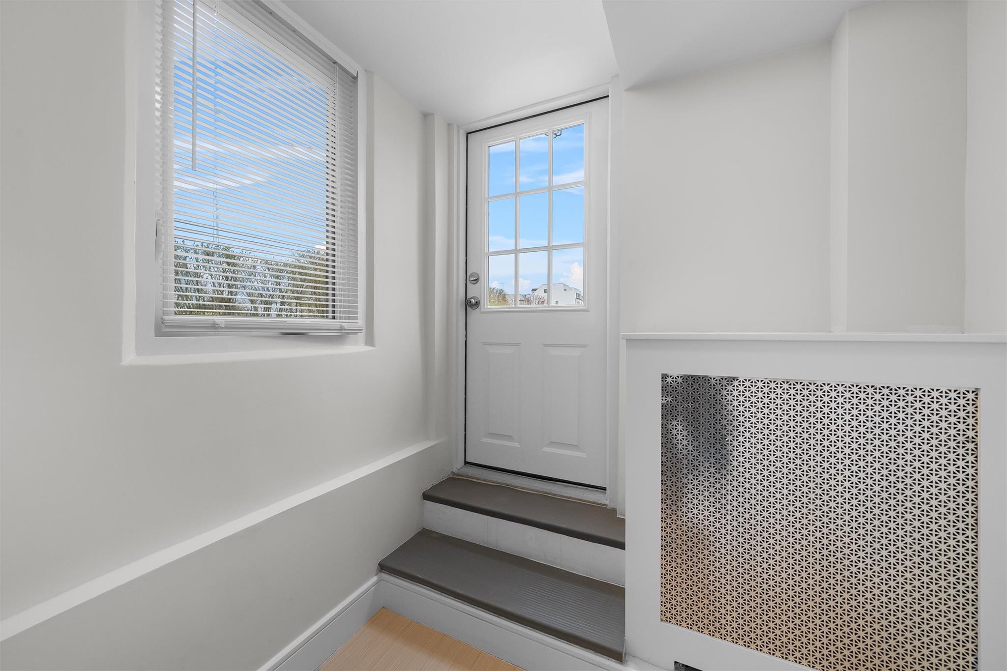 Sleepy Hollow, New York 10591, United States, 1 Bedroom Bedrooms, ,1 BathroomBathrooms,Residential,Active,107283