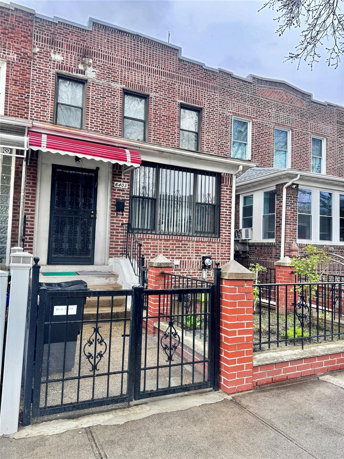 64-03 35th Ave Ave, Woodside, New York image 1