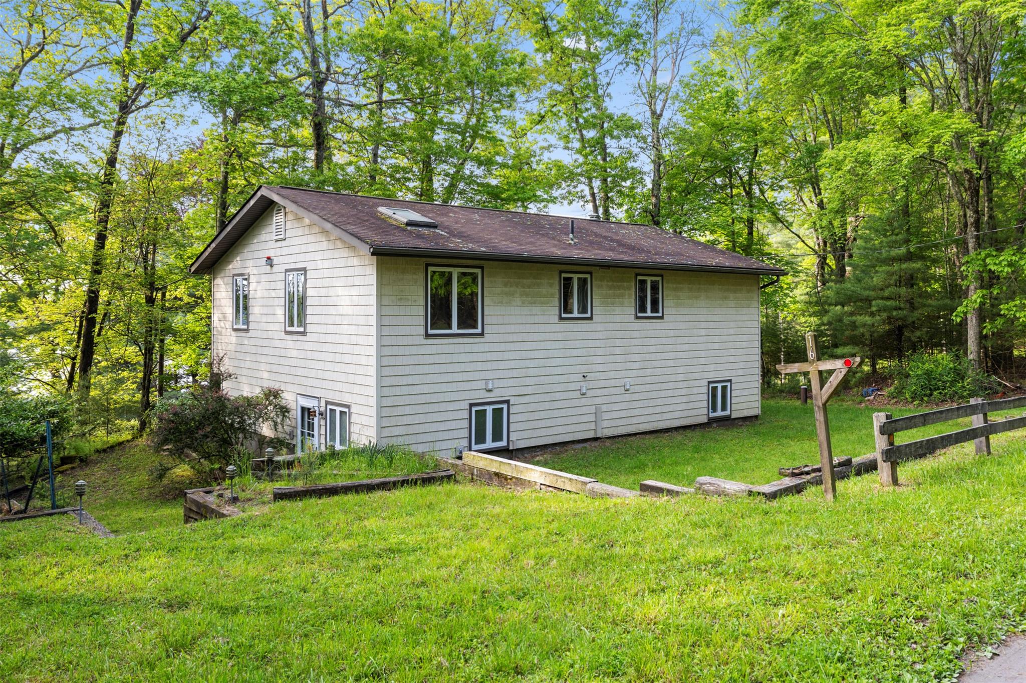 16 Fairway Drive, Eldred, New York image 5