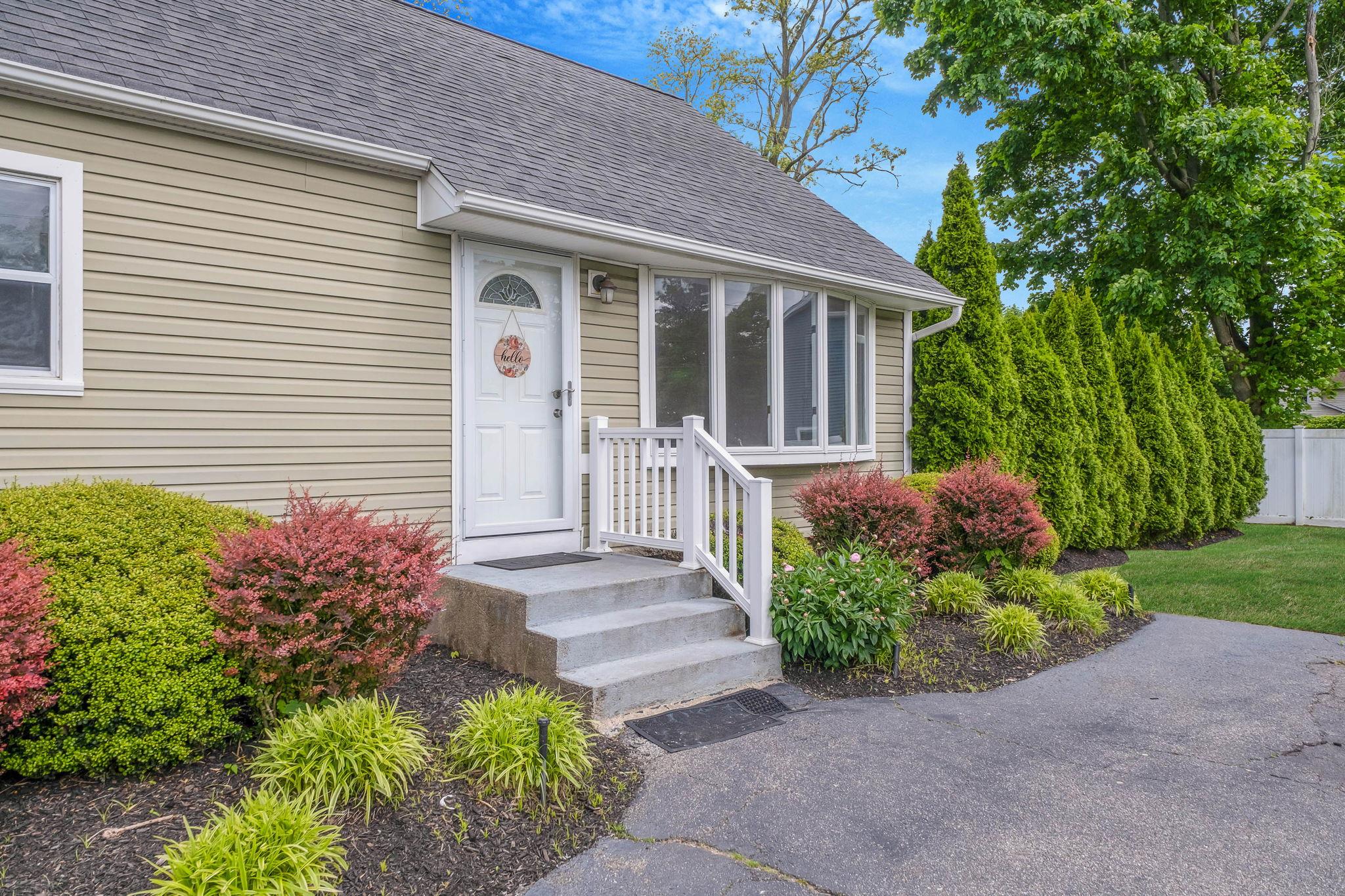 2251 Ocean Avenue, Ronkonkoma, New York image 3