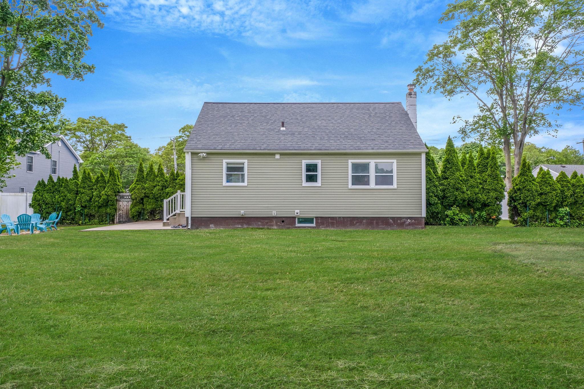 2251 Ocean Avenue, Ronkonkoma, New York image 4