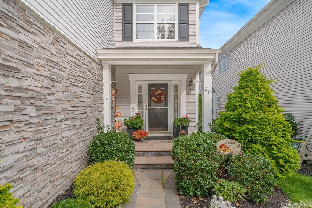 Photo of 66 Kate Circle, Middle Island, NY 11953 (MLS # 1062757)