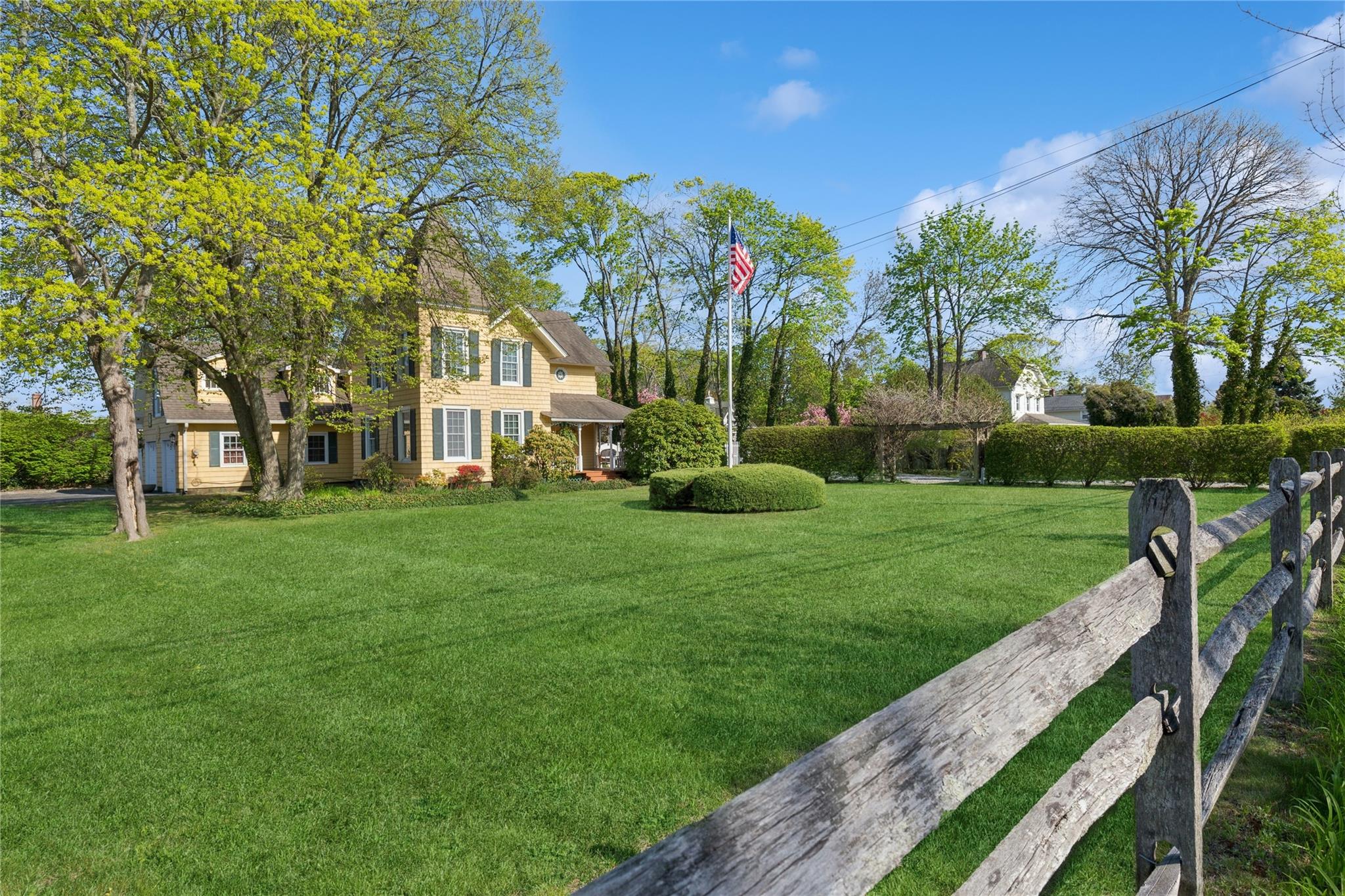 163 Bayport Avenue, Bayport, New York image 4