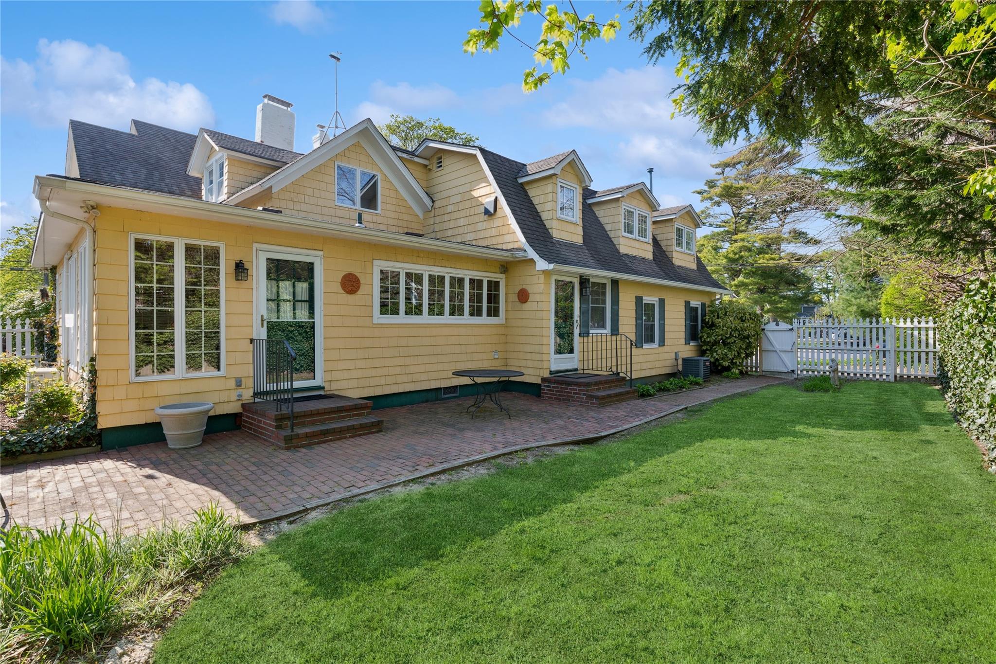 163 Bayport Avenue, Bayport, New York image 33