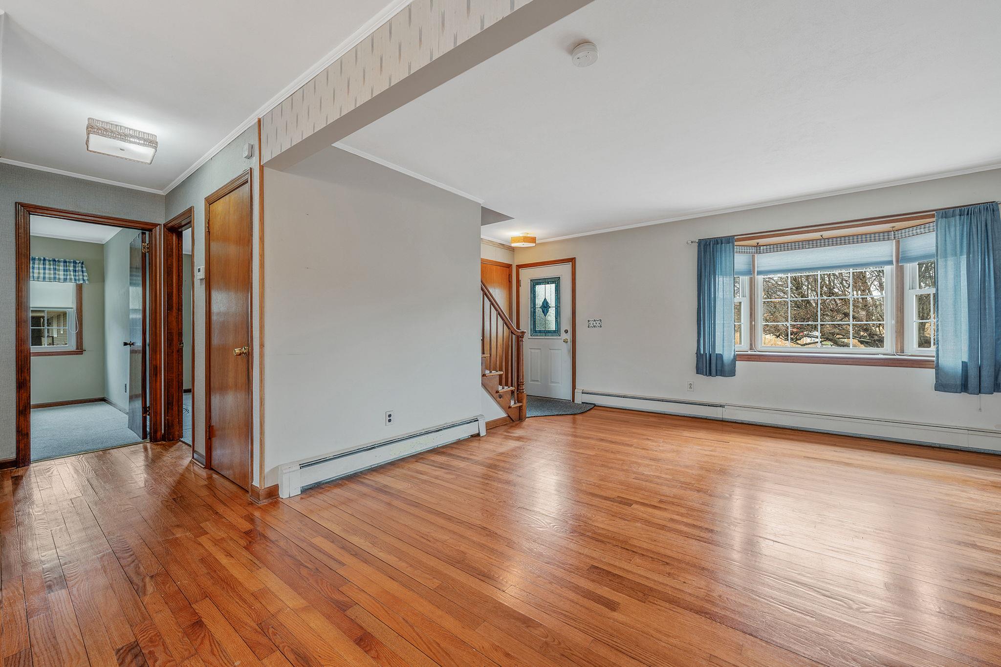 97 West Lane, Sayville, New York image 9
