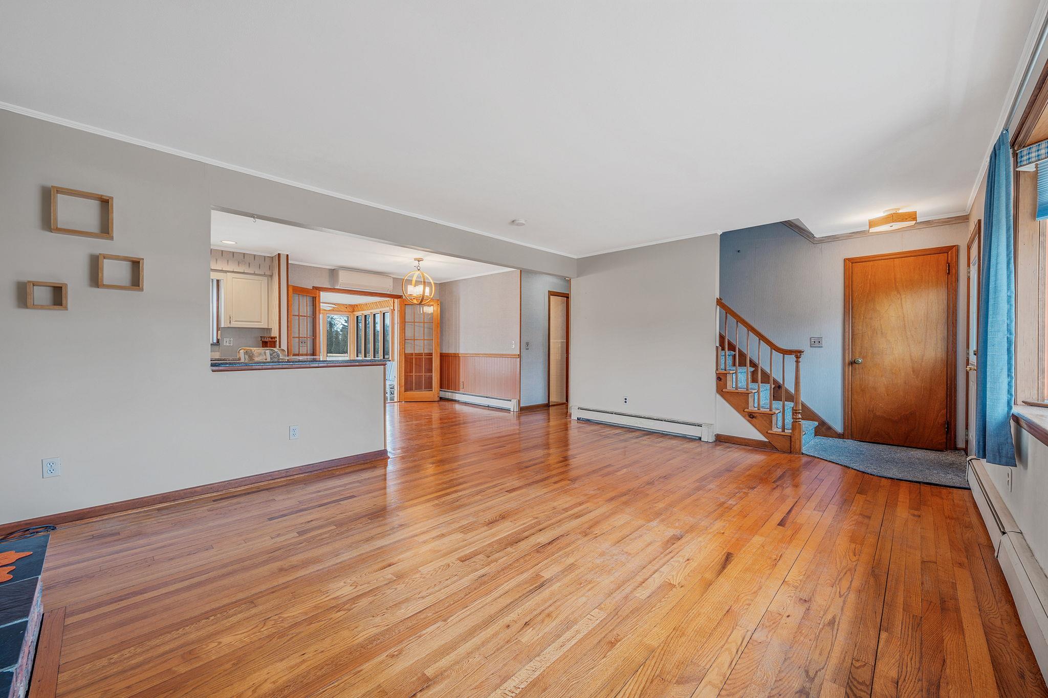 97 West Lane, Sayville, New York image 6