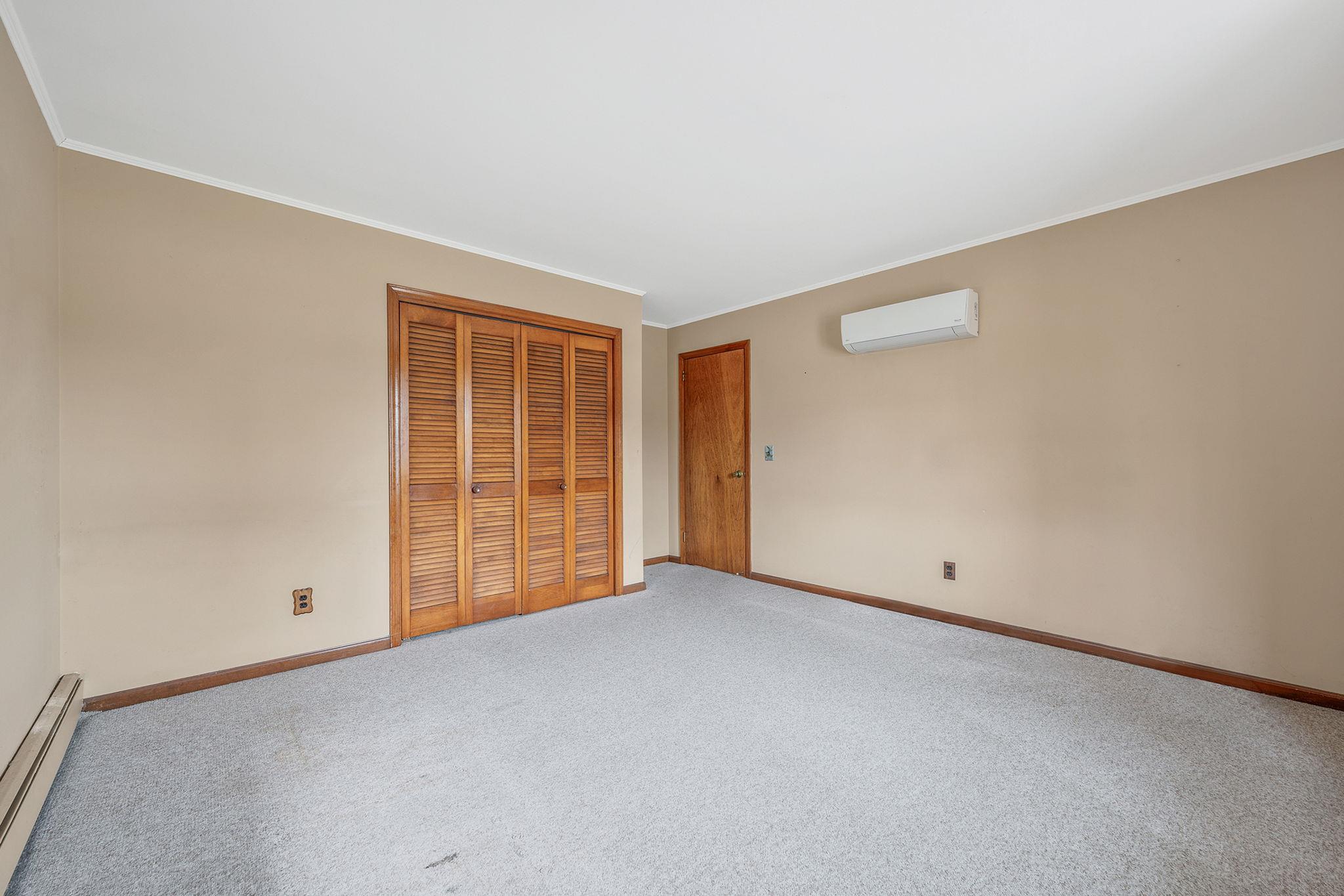 97 West Lane, Sayville, New York image 21