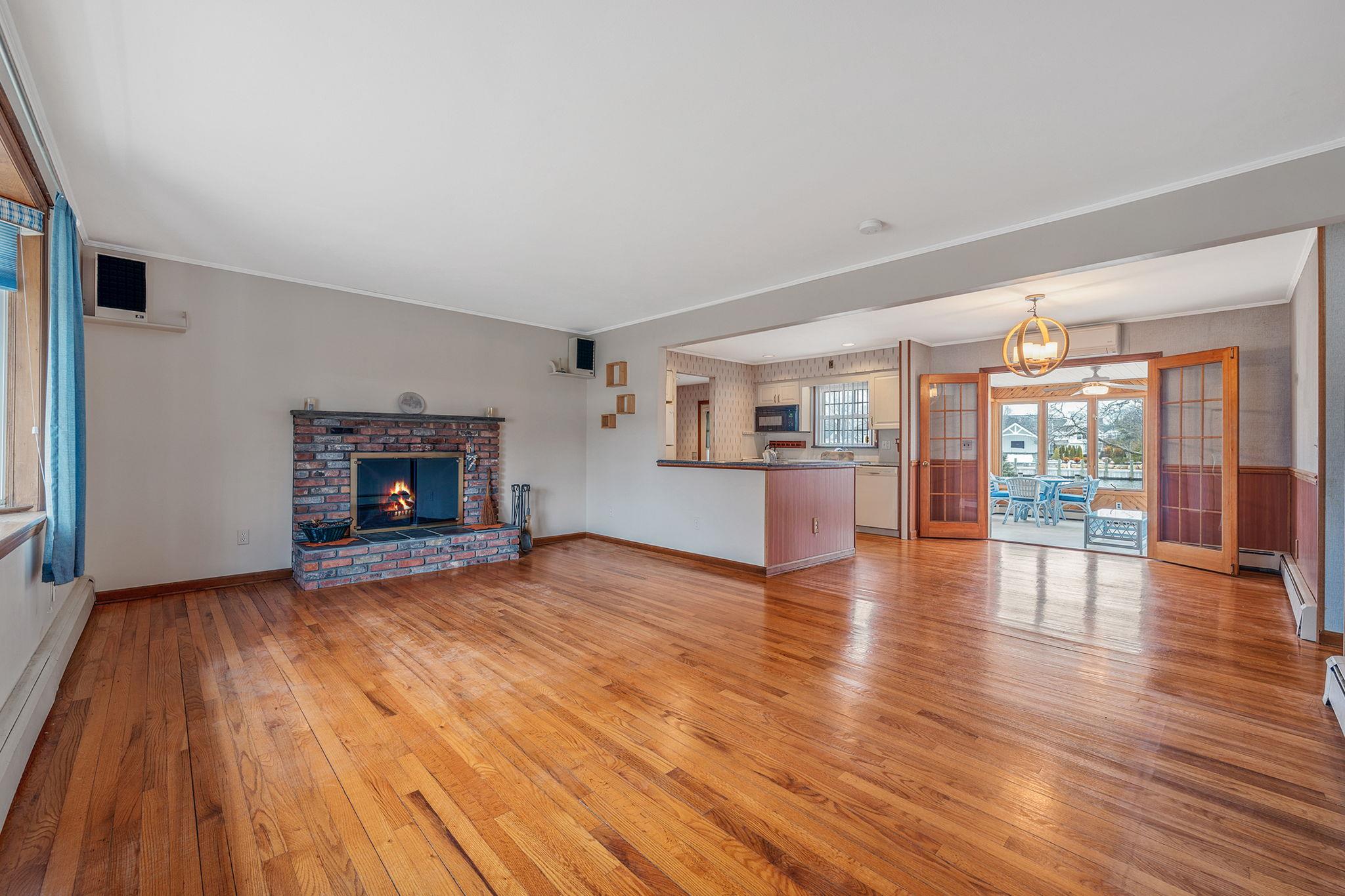 97 West Lane, Sayville, New York image 5