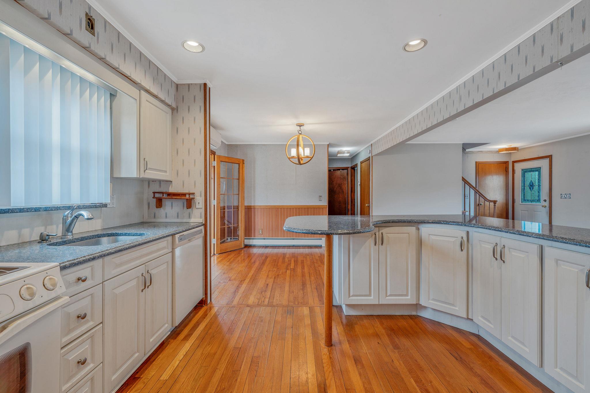 97 West Lane, Sayville, New York image 14