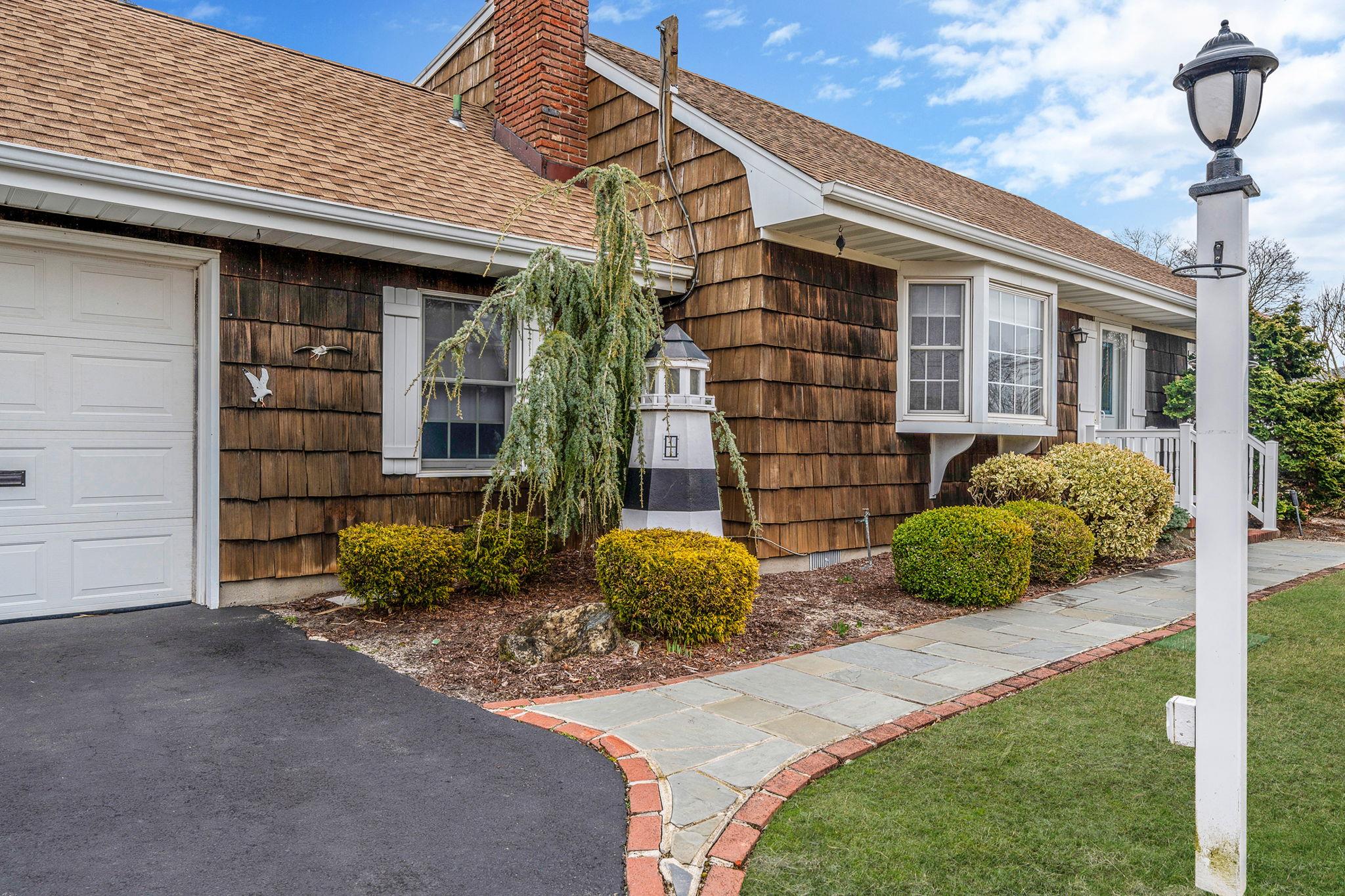 97 West Lane, Sayville, New York image 4
