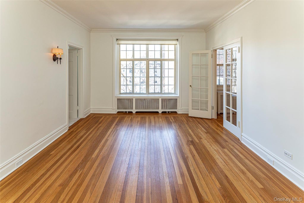 Photo of 3 Tanglewylde Avenue #5C, Bronxville, NY 10708 (MLS # 1060254)