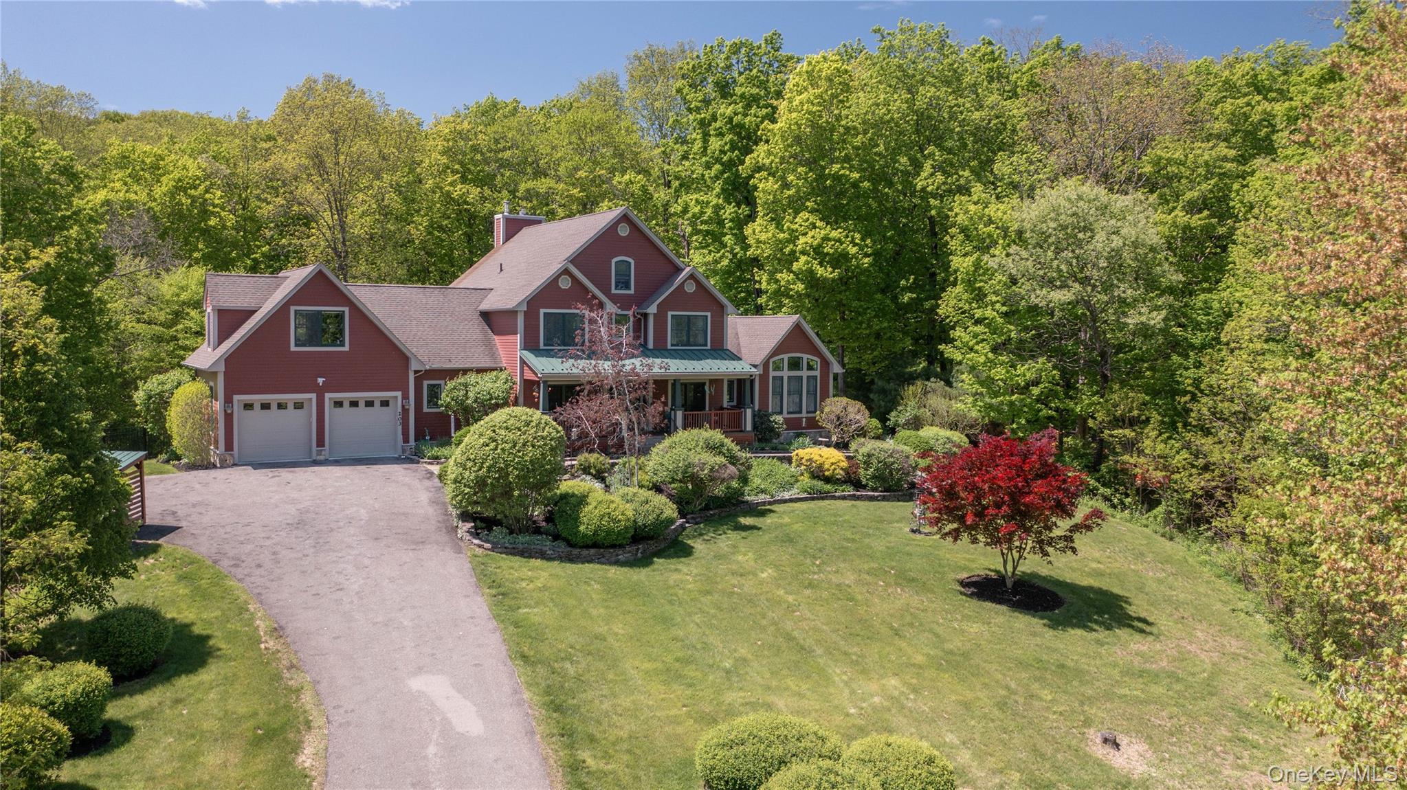 Rhinebeck, New York 12572, United States, 3 Bedrooms Bedrooms, ,5 BathroomsBathrooms,Residential,Active,150848