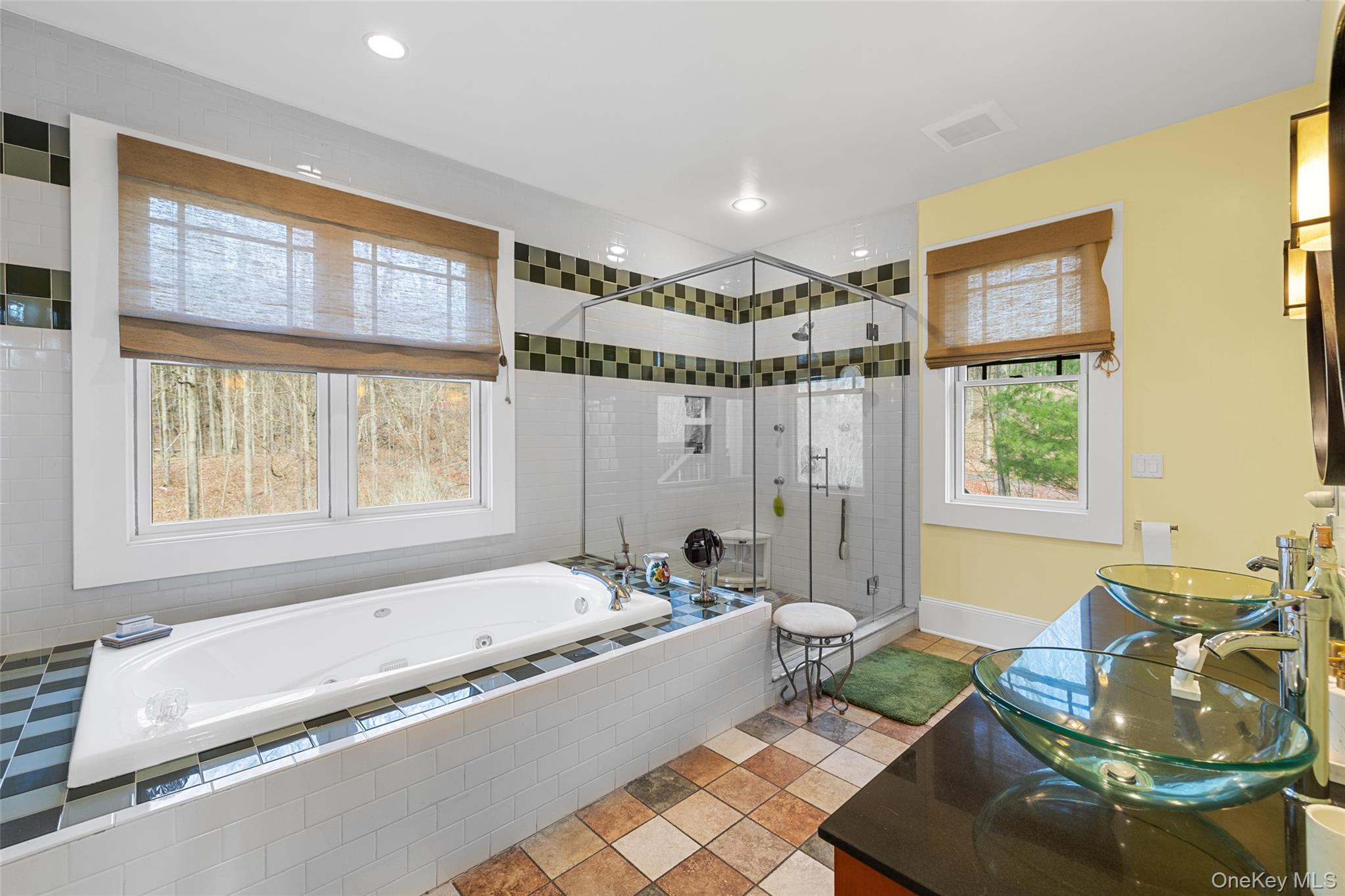 Rhinebeck, New York 12572, United States, 3 Bedrooms Bedrooms, ,5 BathroomsBathrooms,Residential,Active,150848