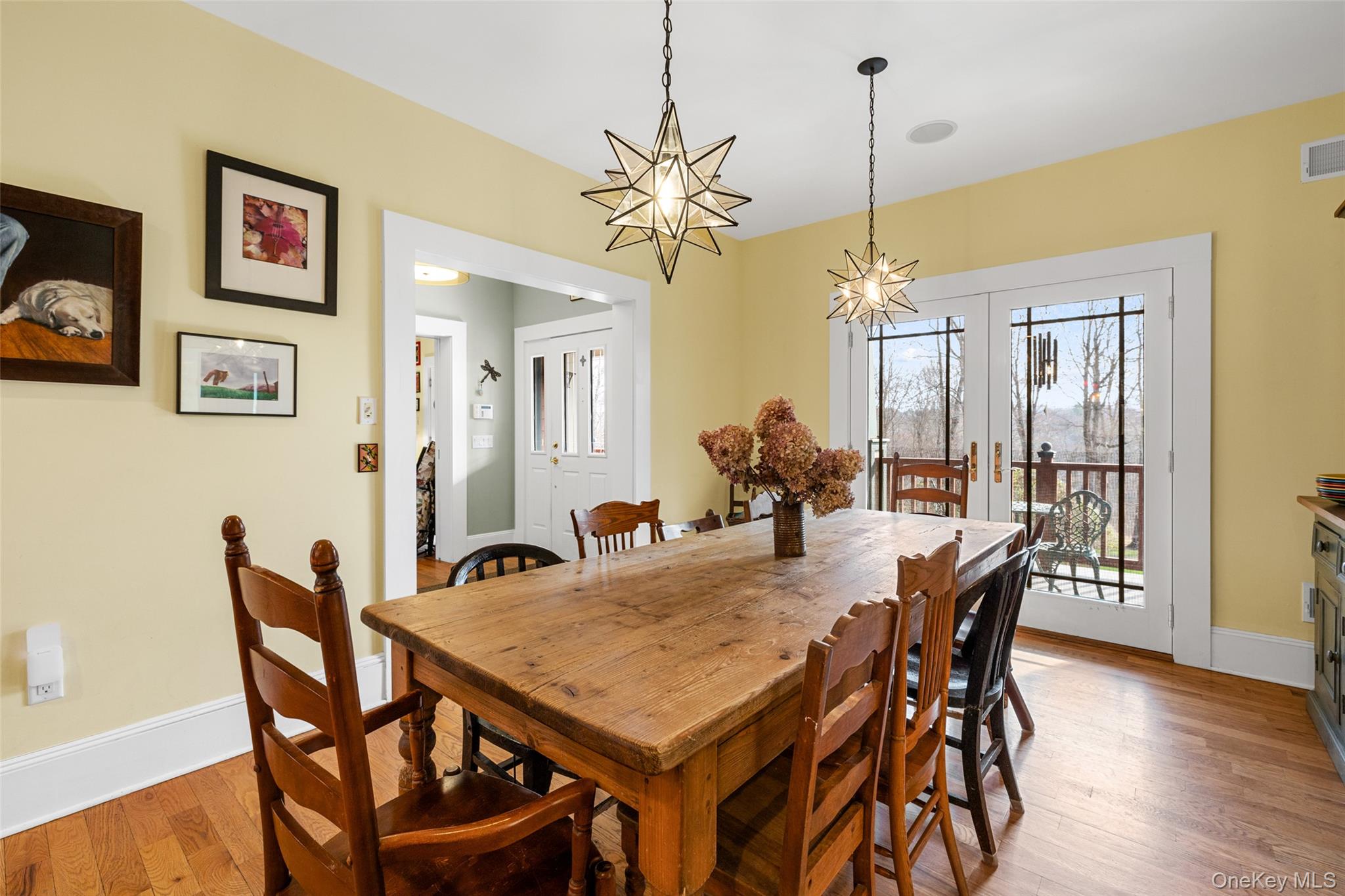 Rhinebeck, New York 12572, United States, 3 Bedrooms Bedrooms, ,5 BathroomsBathrooms,Residential,Active,150848