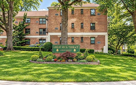 Homes For Sale - 13 Terrace Circle #2B<br/> Great Neck, NY 11021