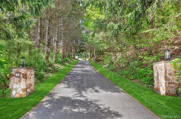 9 Hickory Ridge Road