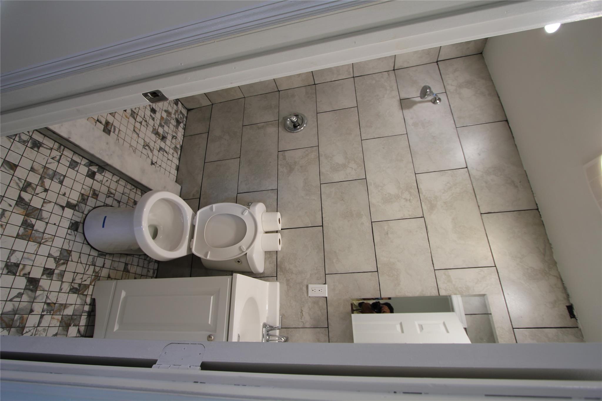 12 Elm Ave, Hempstead, New York image 12