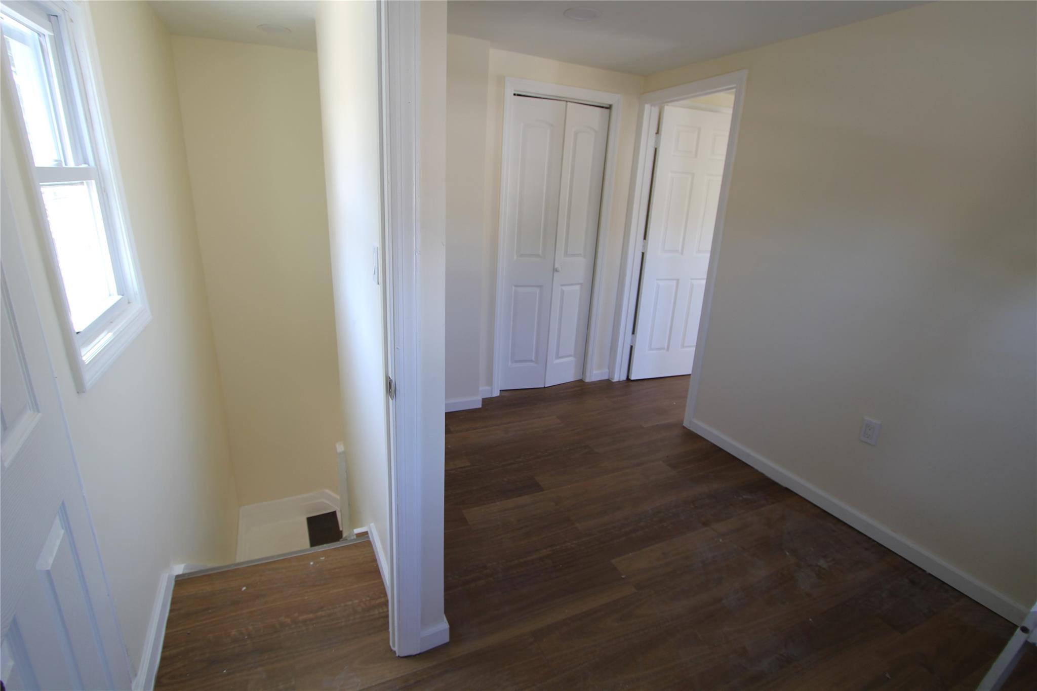 12 Elm Ave, Hempstead, New York image 15
