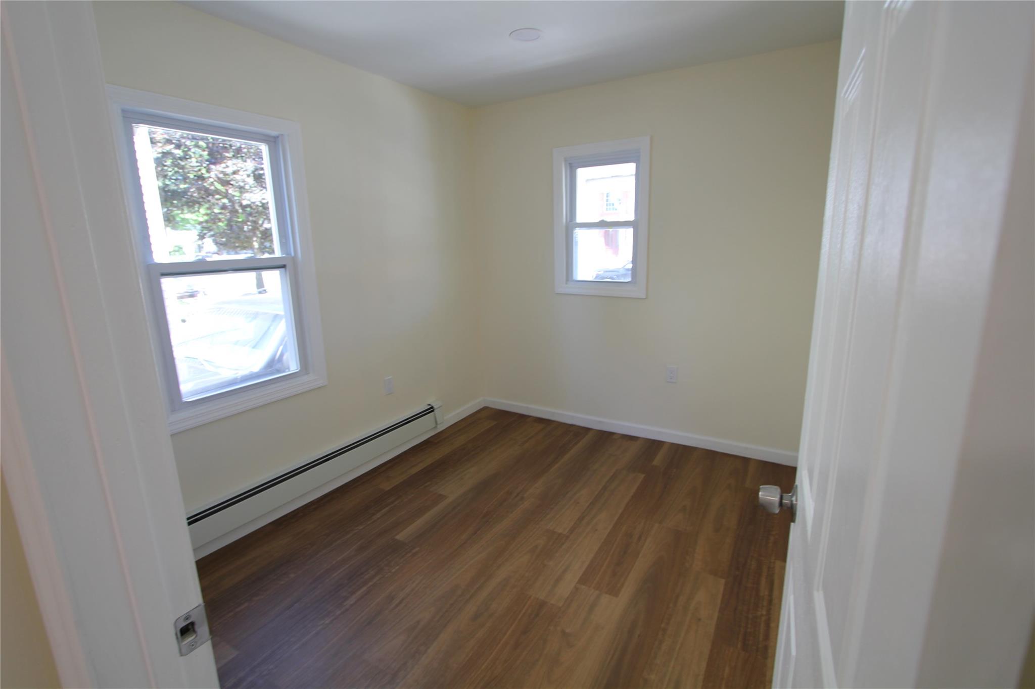 12 Elm Ave, Hempstead, New York image 20