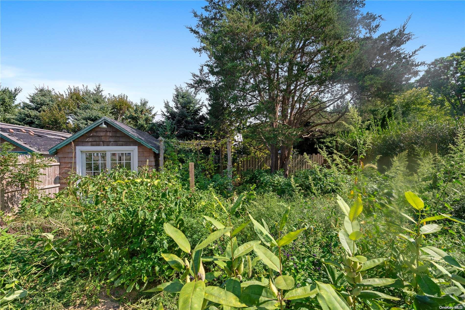 38 Maidstone Avenue, East Hampton, New York image 3