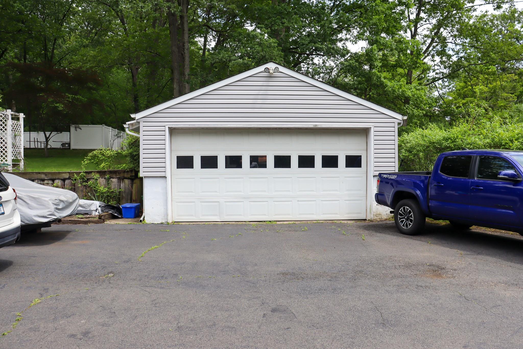 34 College Road