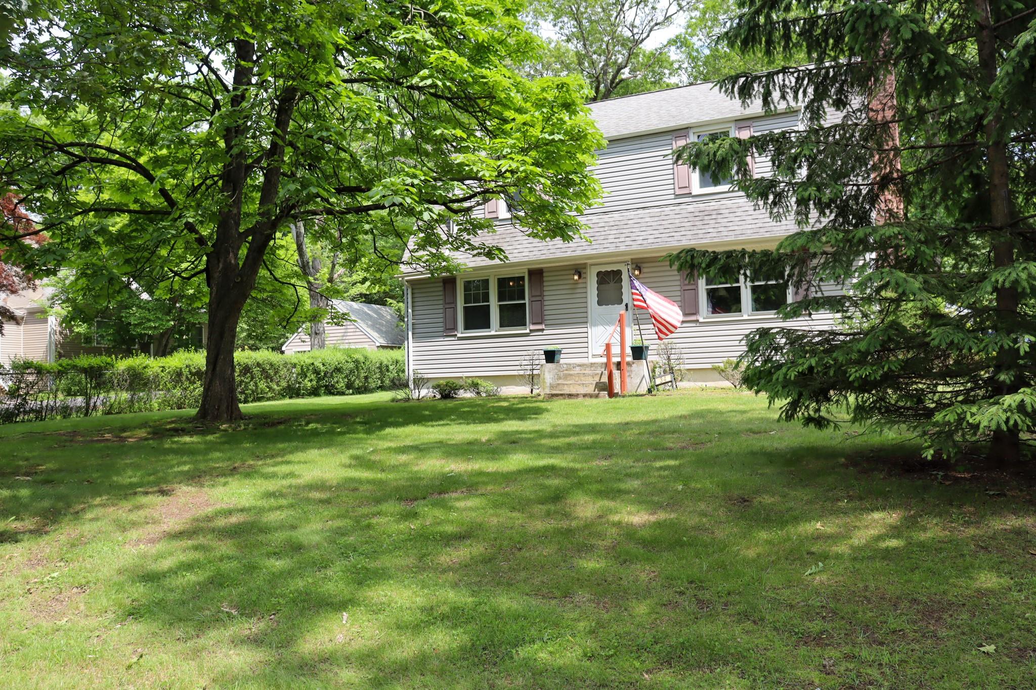 34 College Road