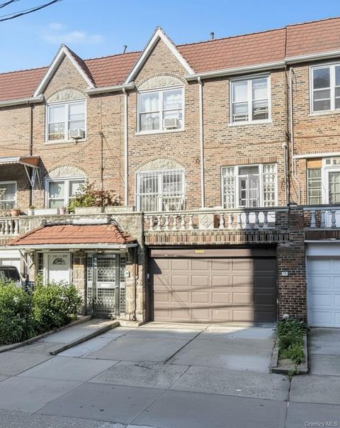 Photo of 64-05 102nd street, Forest Hills, NY 11375 (MLS # 913075)