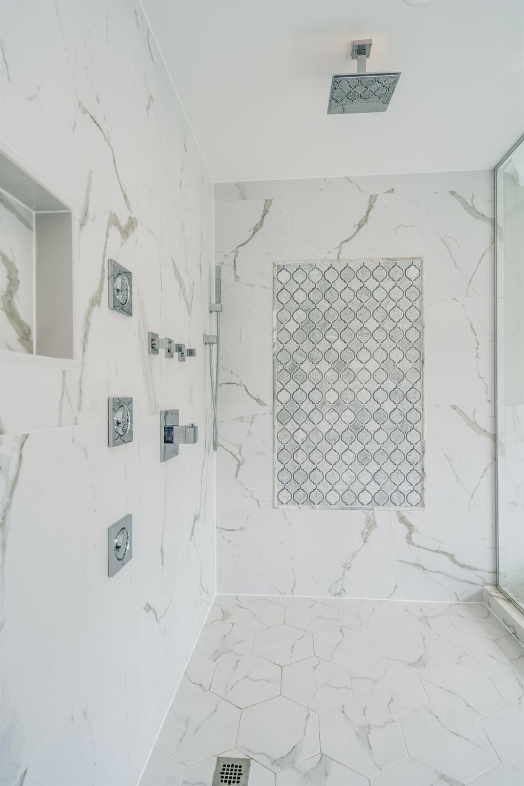 12 Barbara Lane, Glen Cove, New York image 28