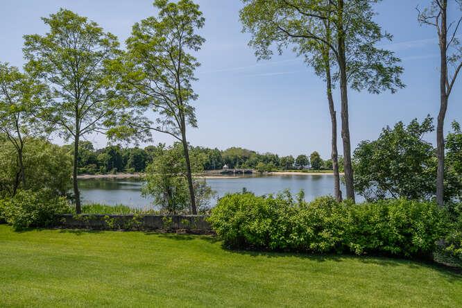 12 Barbara Lane, Glen Cove, New York image 42