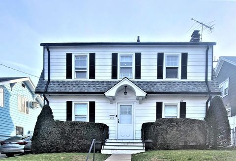 Multifamily For Sale - 290 Roberts Avenue<br/> Yonkers, NY 10703