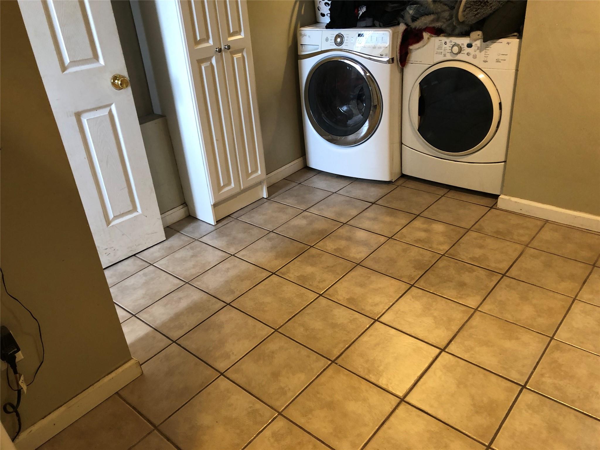 2522 Motor Pkwy Pkwy, Ronkonkoma, New York image 16