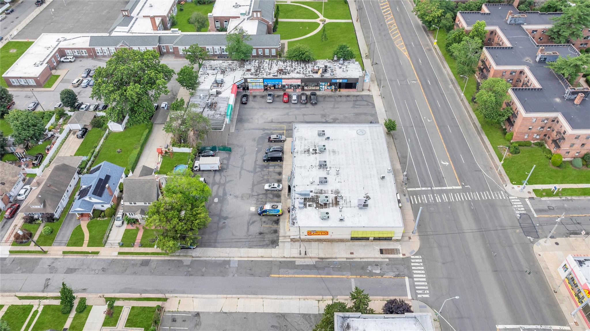 46/50 Fulton Avenue