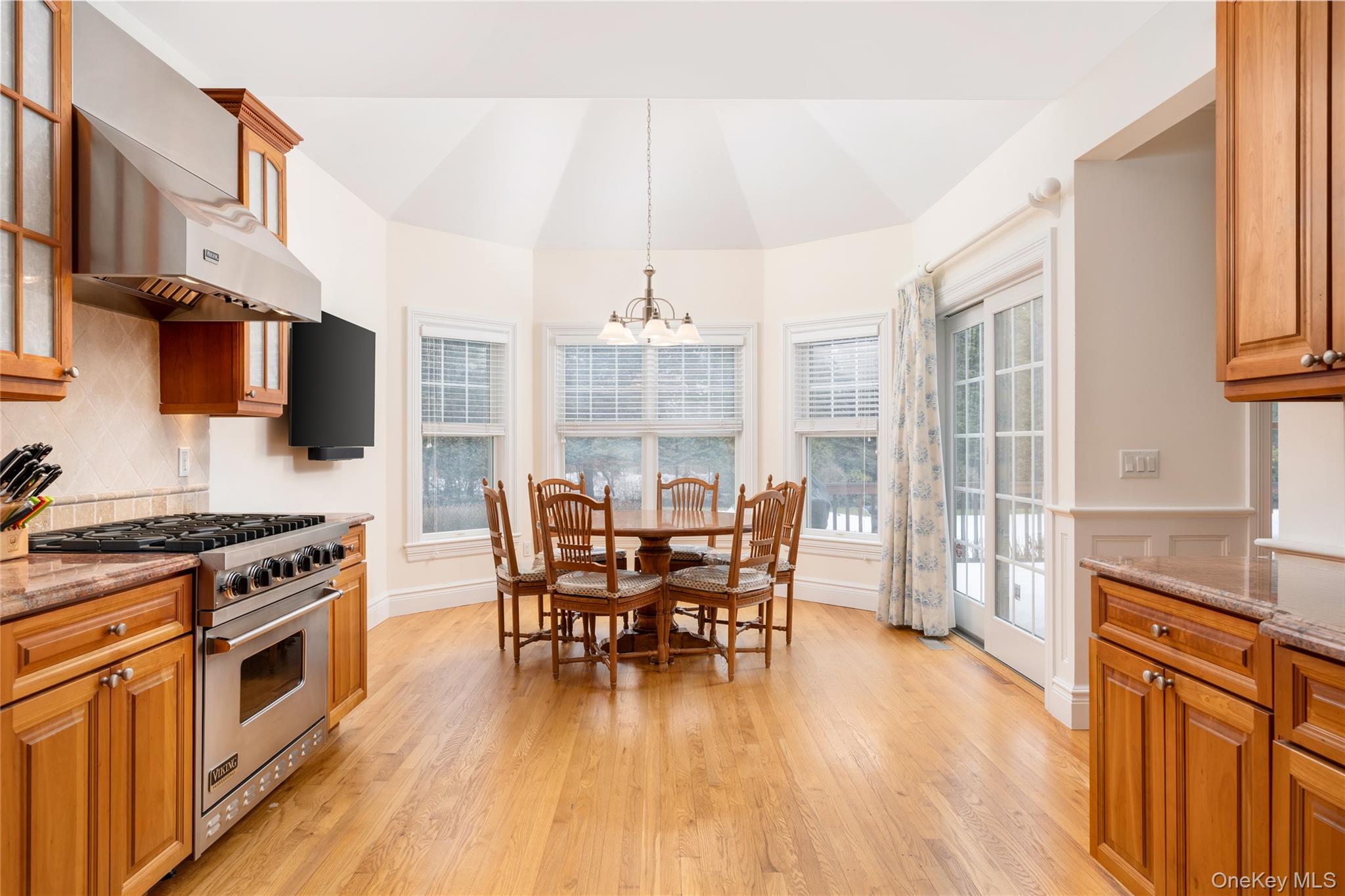 3 Whispering Fields Court