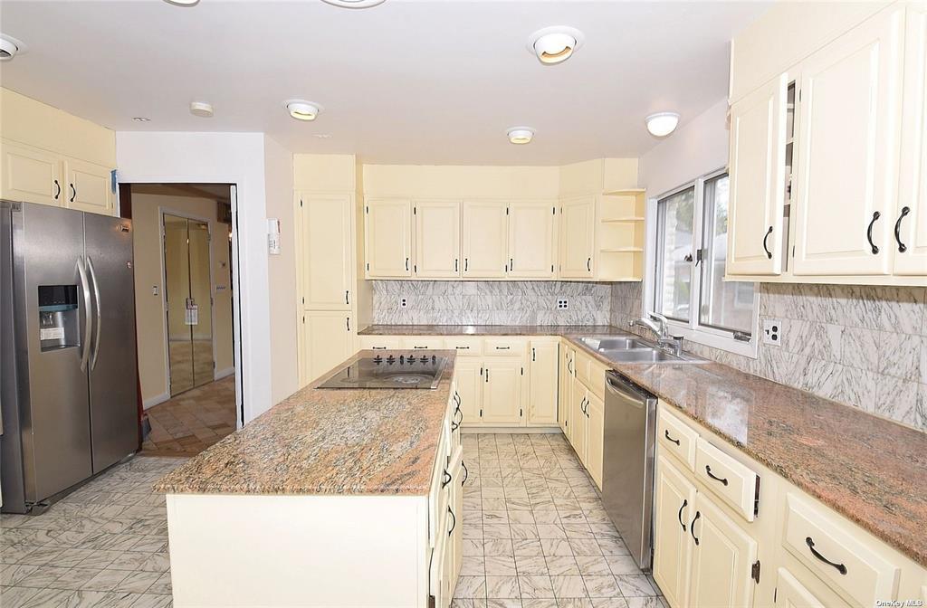 83-14 Abingdon Road, Kew Gardens, New York image 6